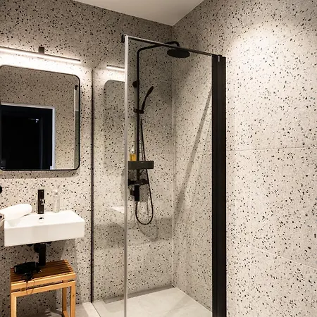 Rentplanet - Przy Wyspie Slodowej Apartment *